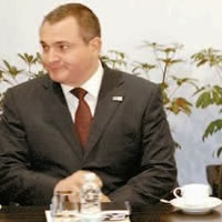 http://www.junio7.com.mx/admin/editor/assets/1459-04122008-04.jpg